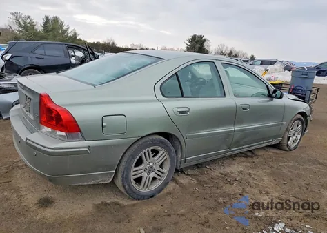 2006 Volvo S60 2.5T from USA, damaged, VIN YV1RS592X62504890
